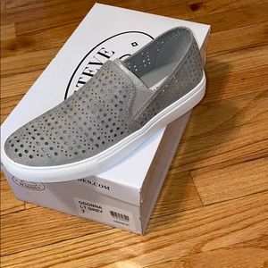 Steve Madden Slip On Sneakers